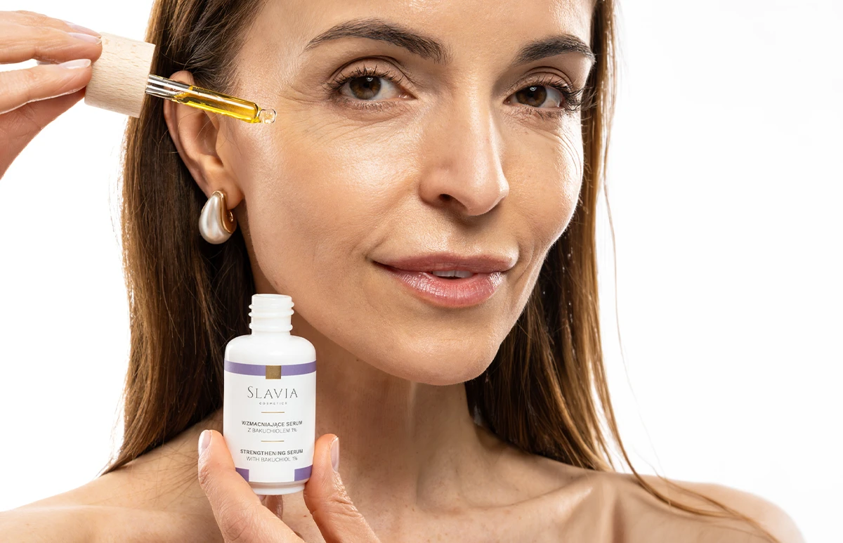 Wzmacniające serum z bakuchiolem 1% Slavia Cosmetics