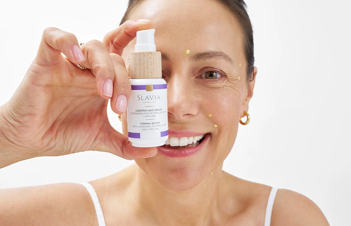 Ujędrniające serum z liposomalnym retinalem 0,05% i HPR 0,2%