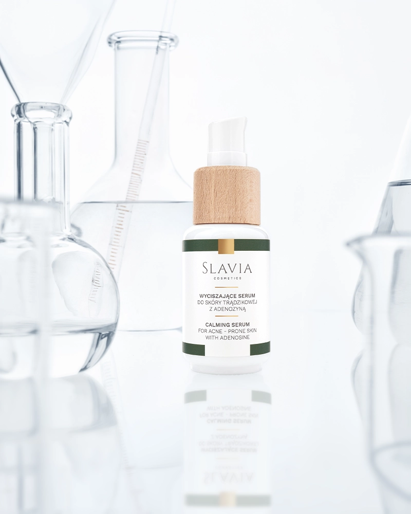 Wyciszające serum do skóry trądzikowej z adenozyną Slavia Cosmetics, 30 ml