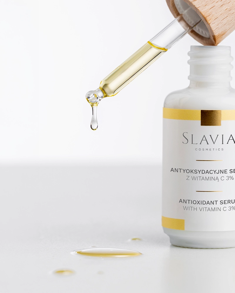 Antyoksydacyjne serum z witaminą C Slavia Cosmetics, 30 ml